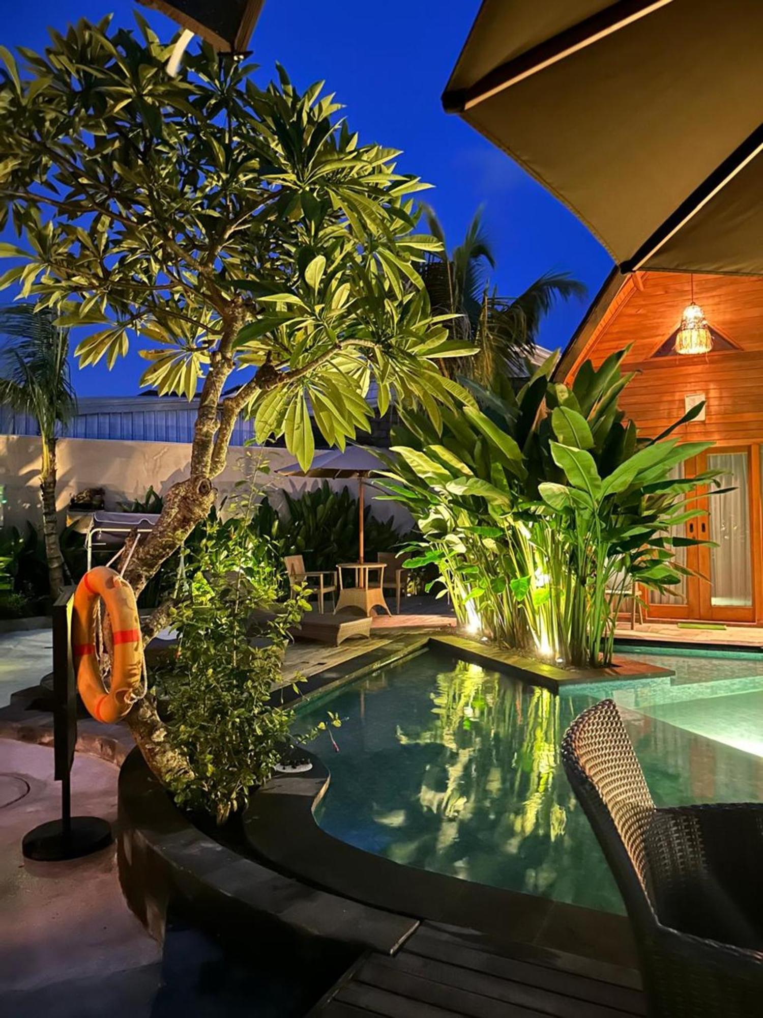 Abian Klumpu Villa & Spa Sanur  Exterior photo