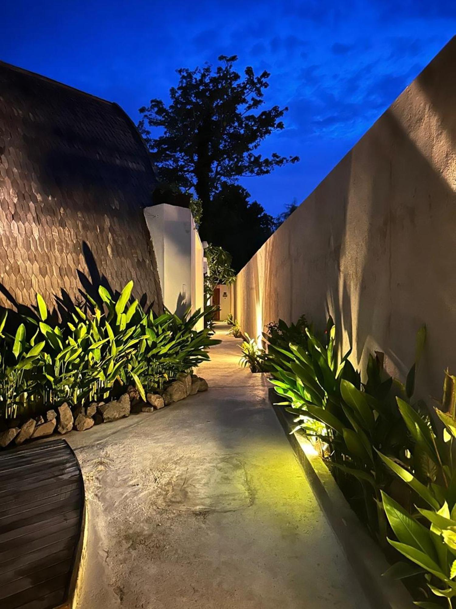 Abian Klumpu Villa & Spa Sanur  Exterior photo
